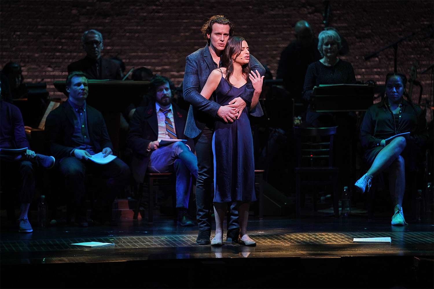 Gideon Glick And Jonathan Groff's Étoile Reunion: A Hilarious Spring Awakening Callback Gideon Glick And Jonathan Groff's Étoile Reunion: A Hilarious Spring Awakening Callback