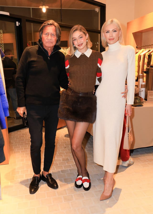 Gigi Hadid Confirms Bradley Cooper Relationship With Birthday Kiss Photo Gigi Hadid Confirms Bradley Cooper Relationship With Birthday Kiss Photo