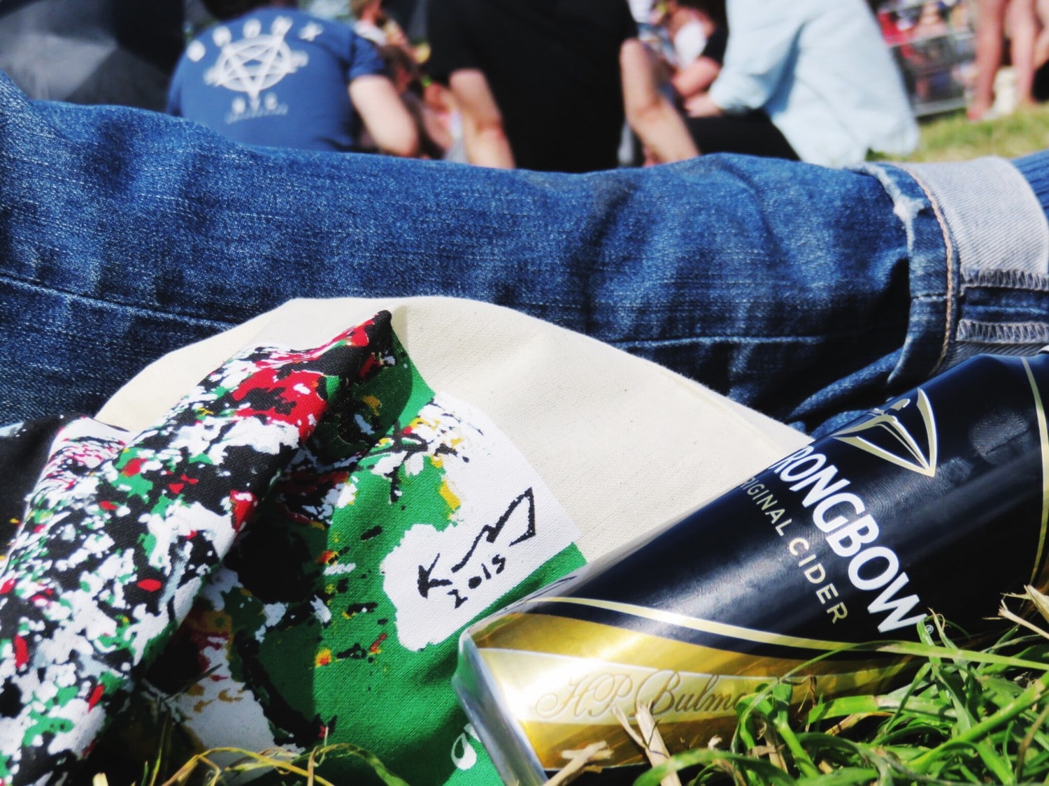 Glastonbury Packing List: Money-Saving Tip From Experienced Festival-Goers Glastonbury Packing List: Money-Saving Tip From Experienced Festival-Goers