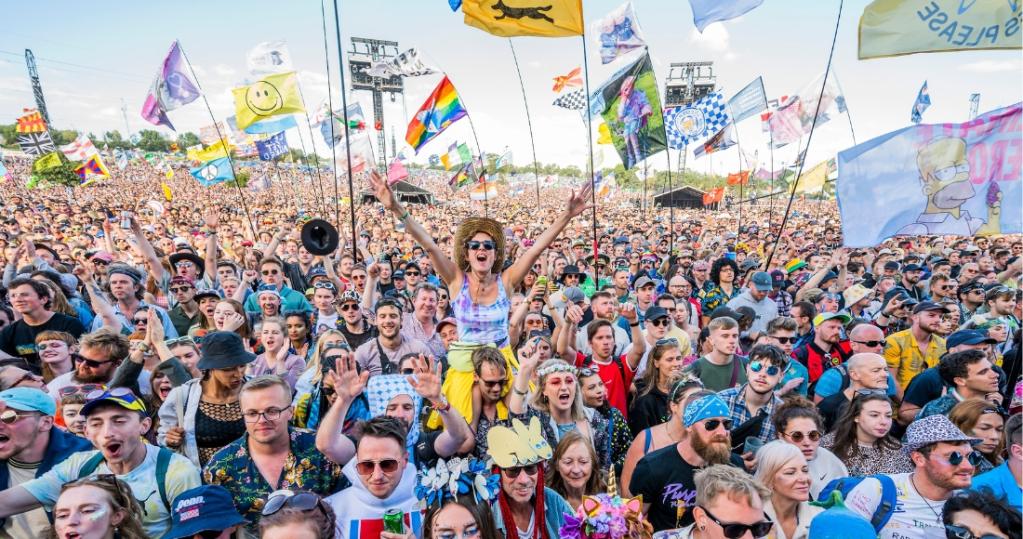 Glastonbury Stage Times: Fans Furious Over Scheduling Conflicts Glastonbury Stage Times: Fans Furious Over Scheduling Conflicts