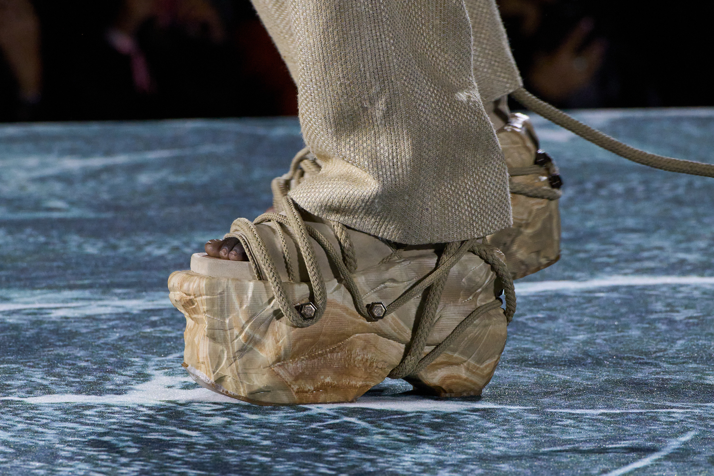Gucci Spring Sale: Designer Handbags, Sneakers, Hats & Sunglasses At Discounted Prices