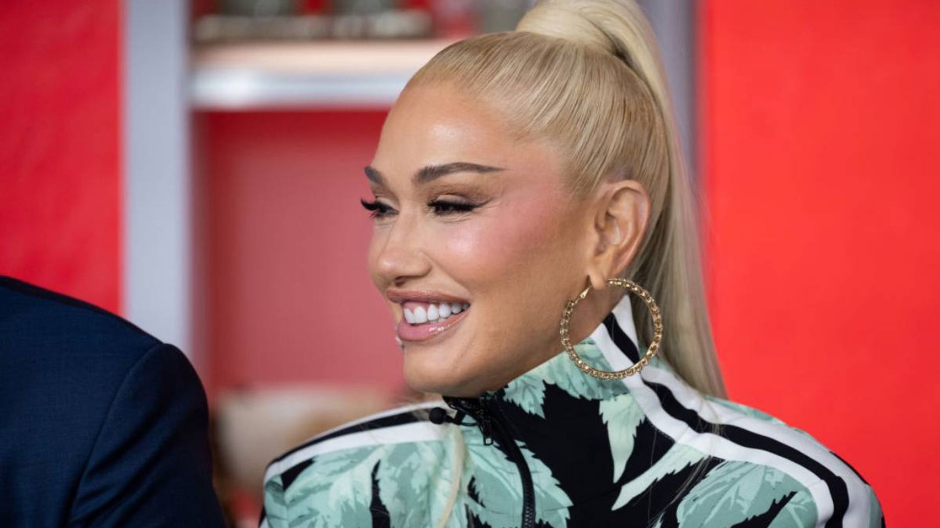 Gwen Stefani's Faith: Fans Defend Their Idol Gwen Stefani's Faith: Fans Defend Their Idol