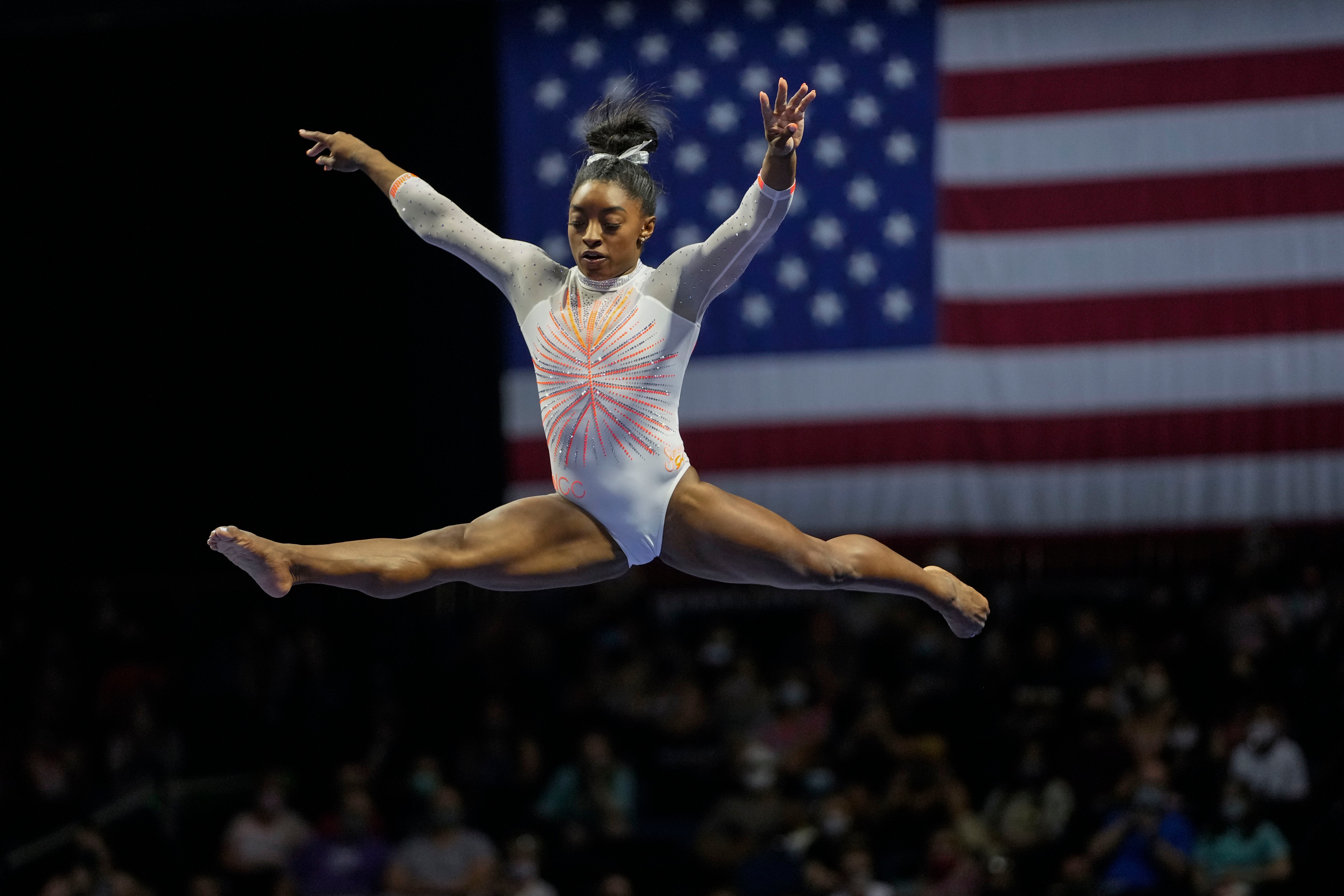 Gymnast Simone Biles' Kentucky Derby Appearance: Details And Significance Gymnast Simone Biles' Kentucky Derby Appearance: Details And Significance