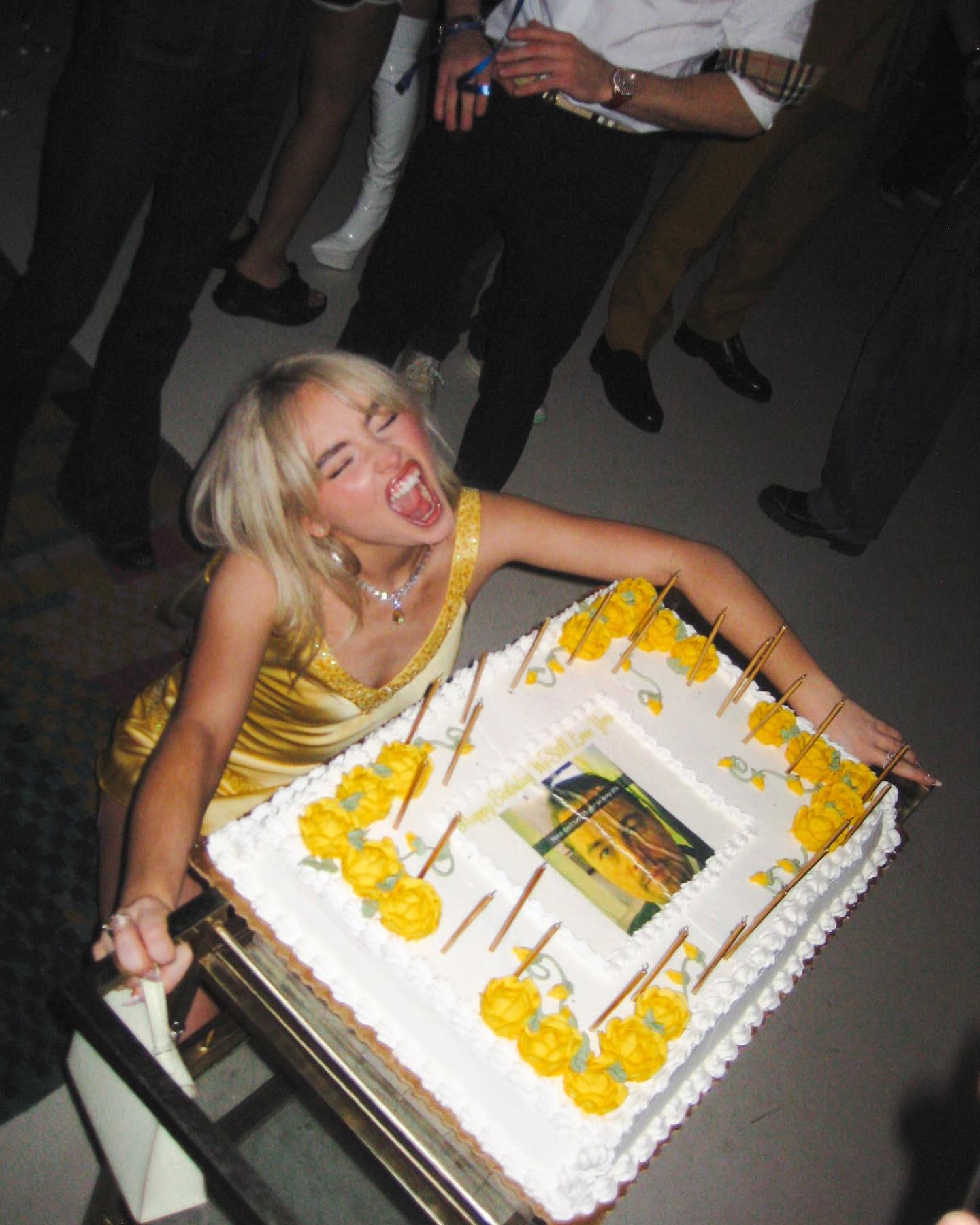 Halle Bailey's 25th Birthday: Cake, Cuteness, And Love Halle Bailey's 25th Birthday: Cake, Cuteness, And Love