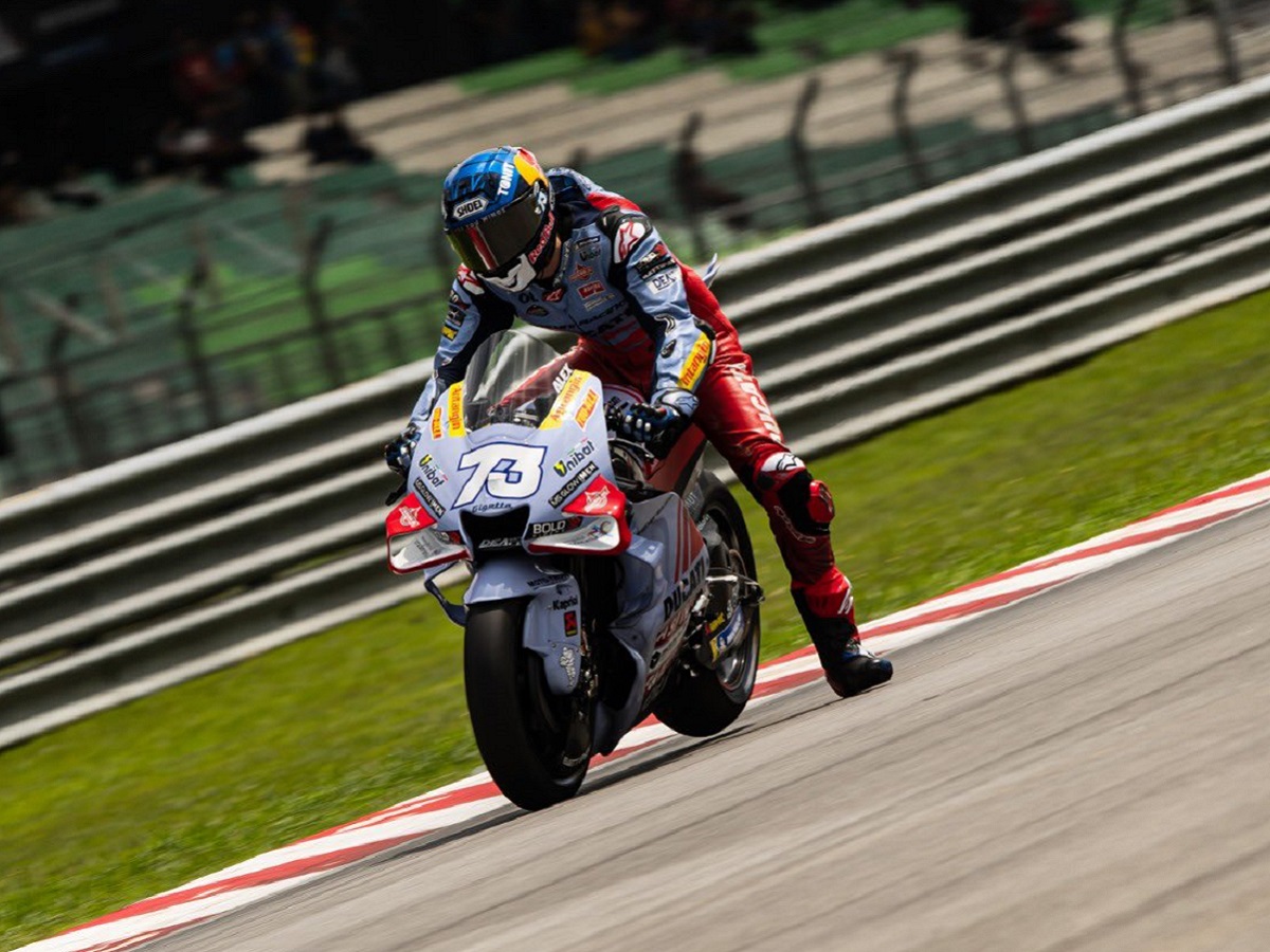Hasil Latihan Bebas 1 MotoGP Inggris: Marquez Unggul, Kendala Teknis Mengancam Hasil Latihan Bebas 1 MotoGP Inggris: Marquez Unggul, Kendala Teknis Mengancam