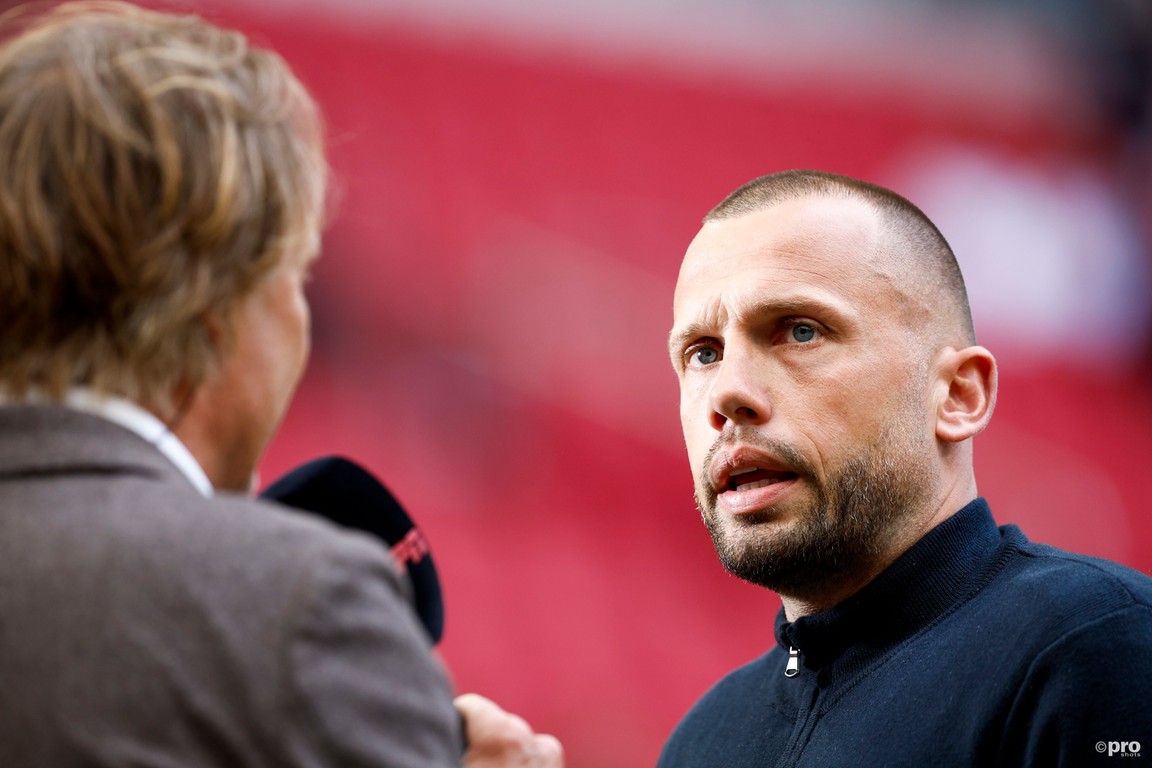 Heitinga Naar Ajax? Gesprekken Bevestigd Heitinga Naar Ajax? Gesprekken Bevestigd