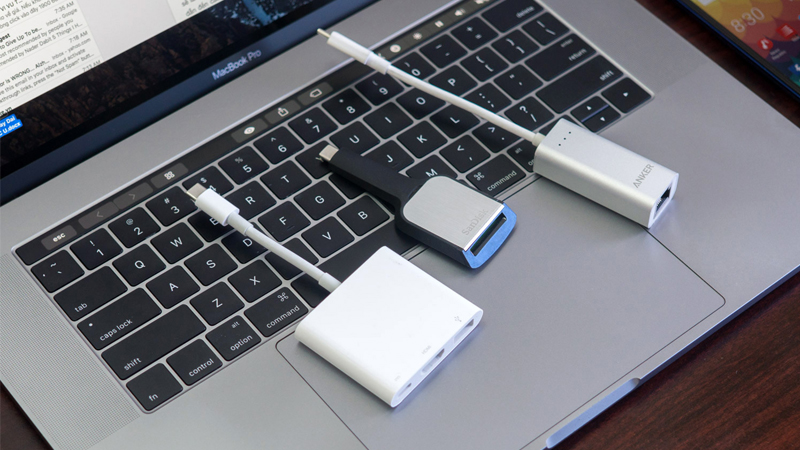 Hiểu Rõ Chức Năng Hai Lỗ Vuông Nhỏ Trên Cổng USB Hiểu Rõ Chức Năng Hai Lỗ Vuông Nhỏ Trên Cổng USB