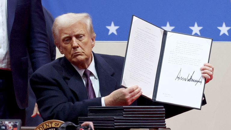 How Trump's Executive Orders Affected The Transgender Community: Sharing Your Stories How Trump's Executive Orders Affected The Transgender Community: Sharing Your Stories