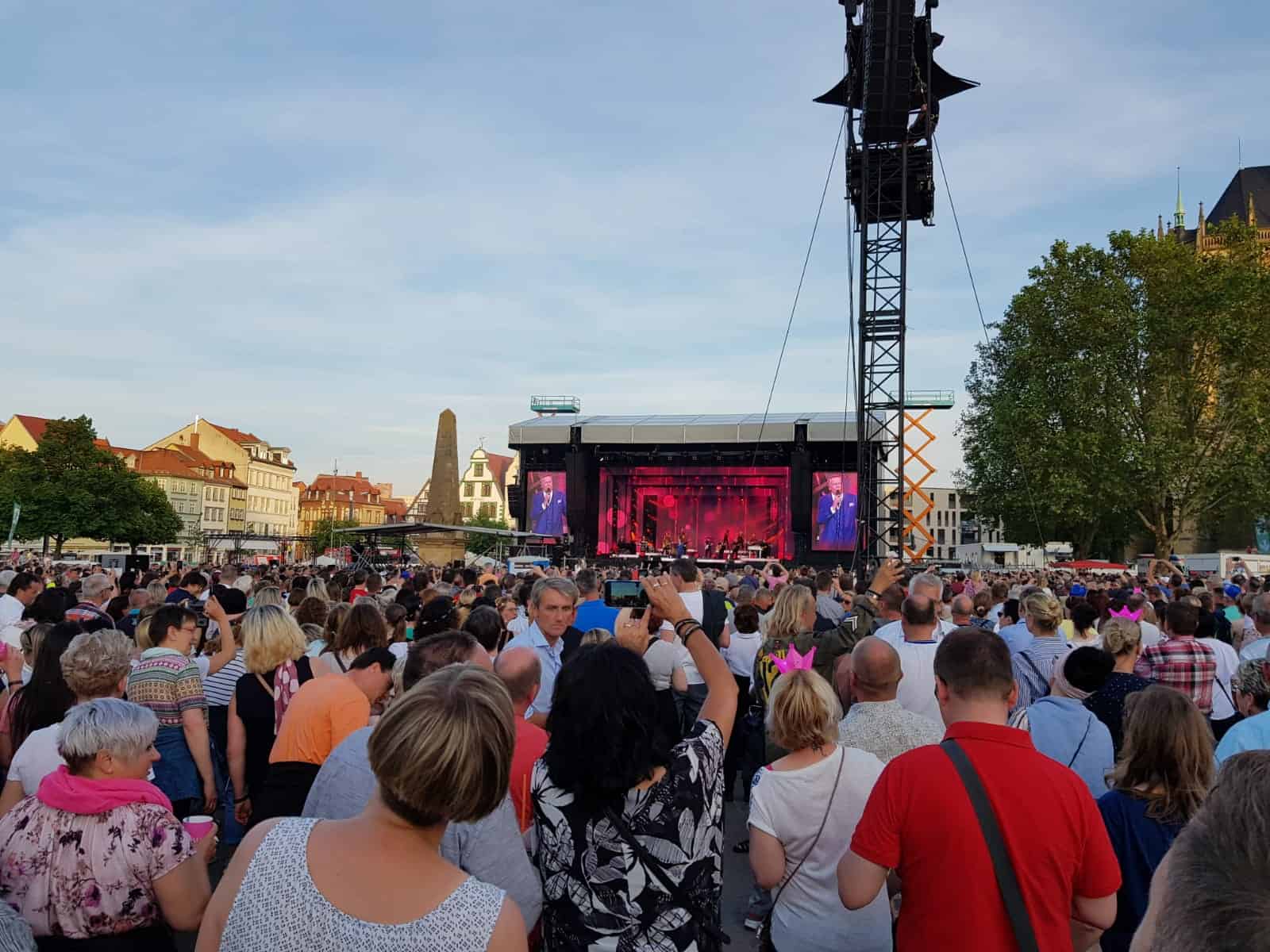 HSV Aufstieg: Zwischen Hafengeburtstag Und Roland Kaiser-Konzert HSV Aufstieg: Zwischen Hafengeburtstag Und Roland Kaiser-Konzert