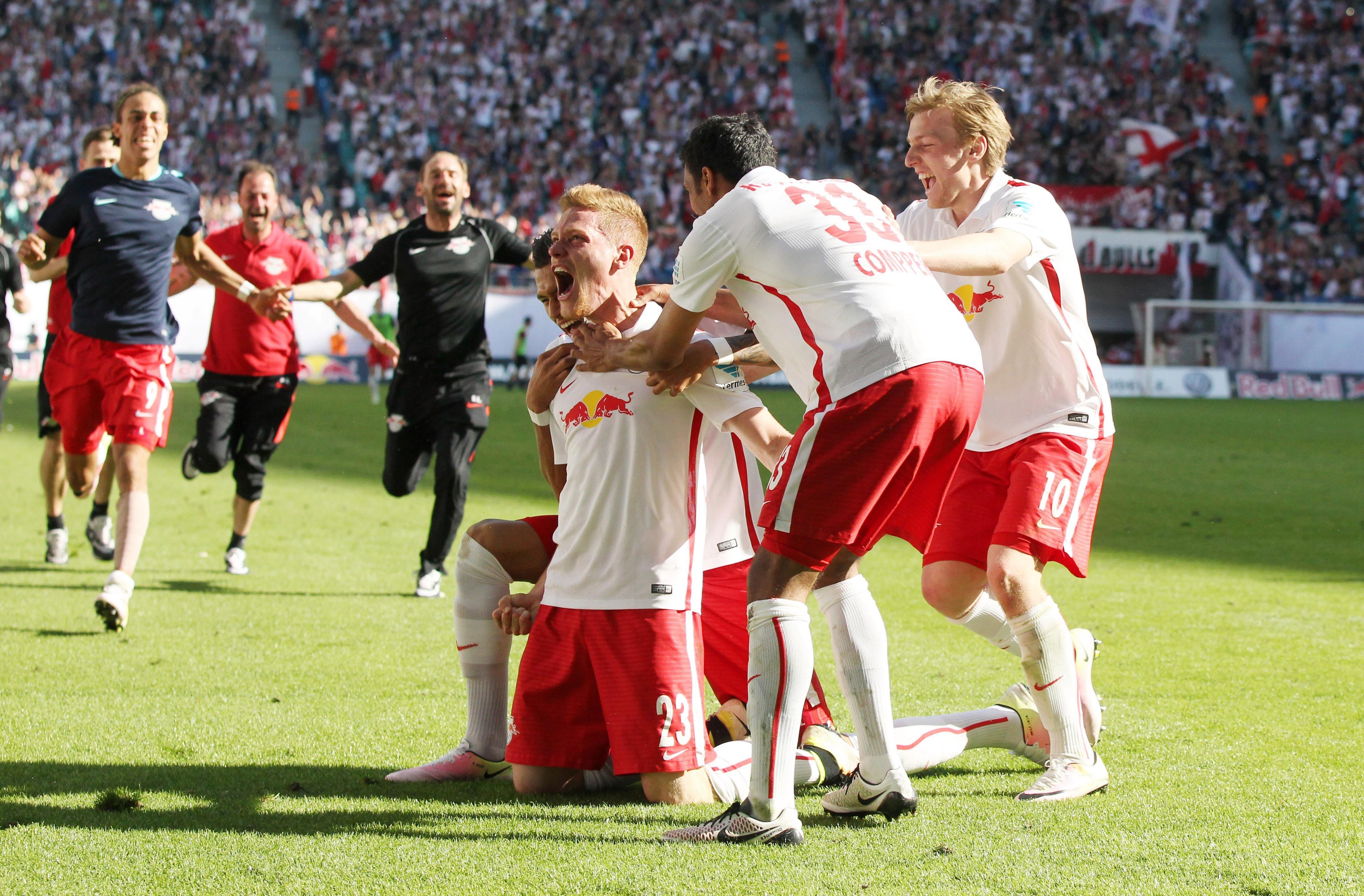 HSV: Der Aufstieg In Die Bundesliga Ist Perfekt! HSV: Der Aufstieg In Die Bundesliga Ist Perfekt!