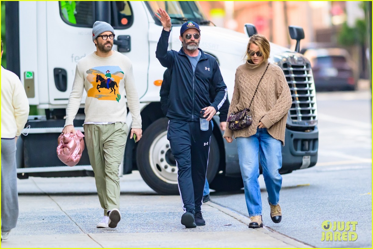 Hugh Jackman Sides With Blake Lively & Ryan Reynolds Against Justin Baldoni Hugh Jackman Sides With Blake Lively & Ryan Reynolds Against Justin Baldoni