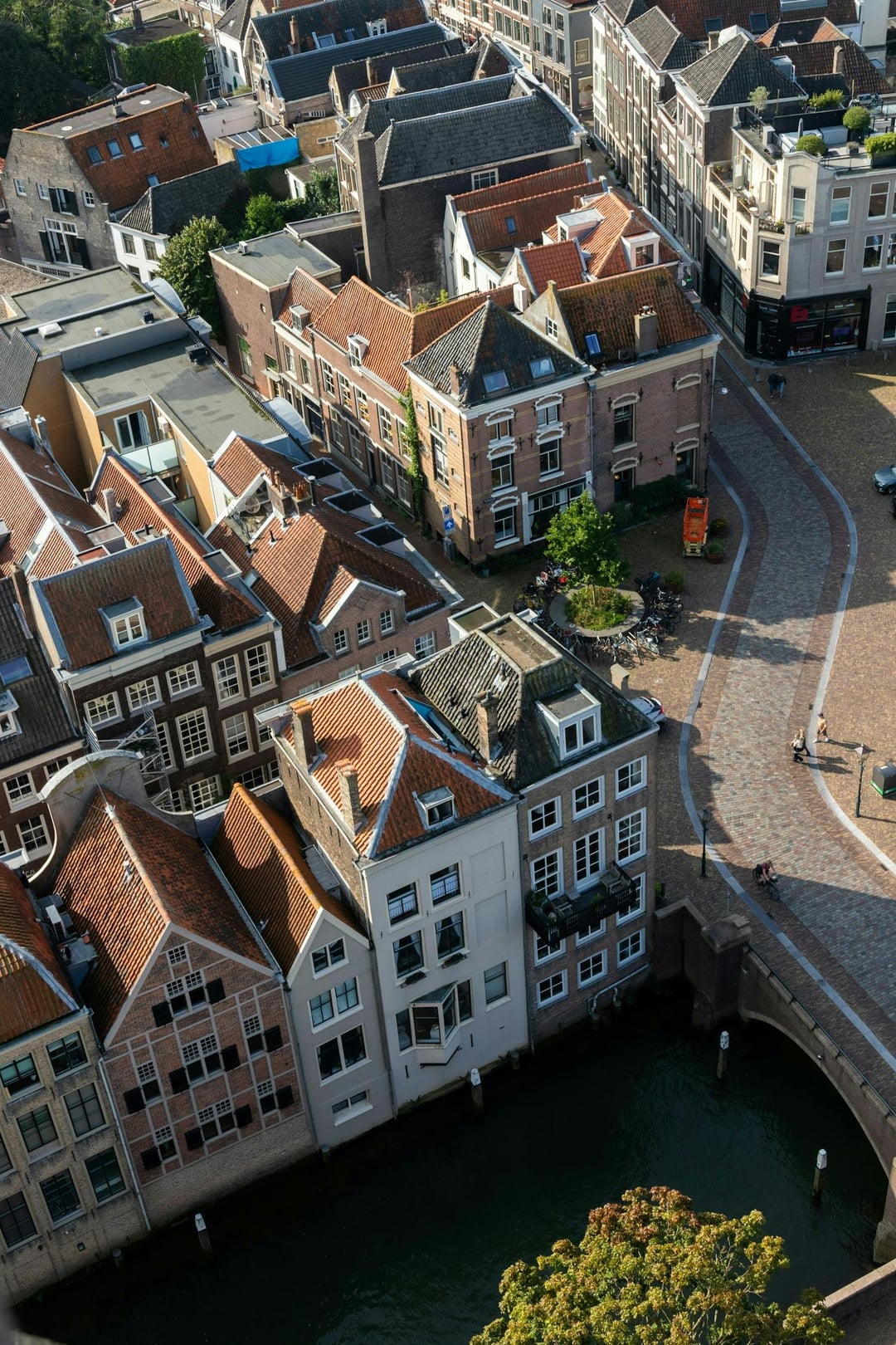 Huizen Betaalbaar? GeenStijl En ABN Amro Hebben Een Andere Mening. Huizen Betaalbaar? GeenStijl En ABN Amro Hebben Een Andere Mening.