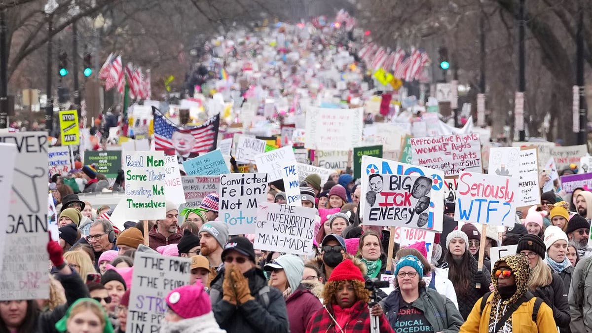 Hundreds Protest Trump's Policies In Alaska: Focus On DOGE Hundreds Protest Trump's Policies In Alaska: Focus On DOGE