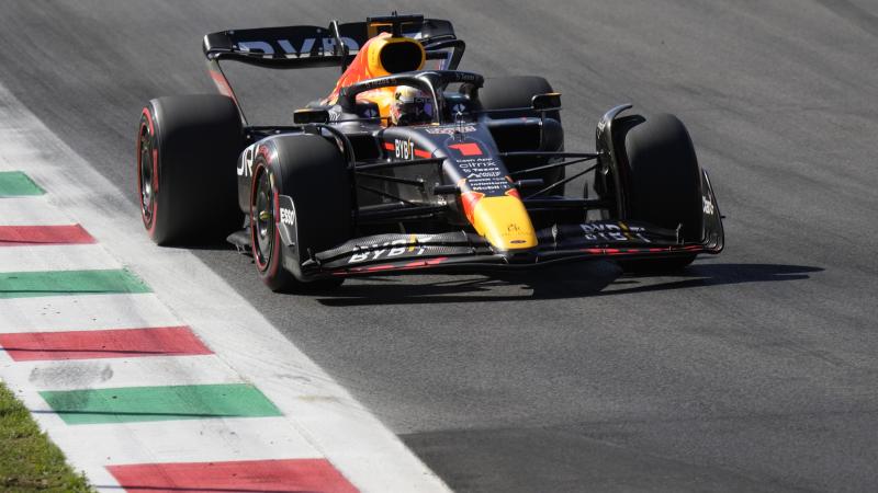 Η Mercedes Και Η Άποψη Για Τον Verstappen: Νέα Εποχή Στην F1; Η Mercedes Και Η Άποψη Για Τον Verstappen: Νέα Εποχή Στην F1;