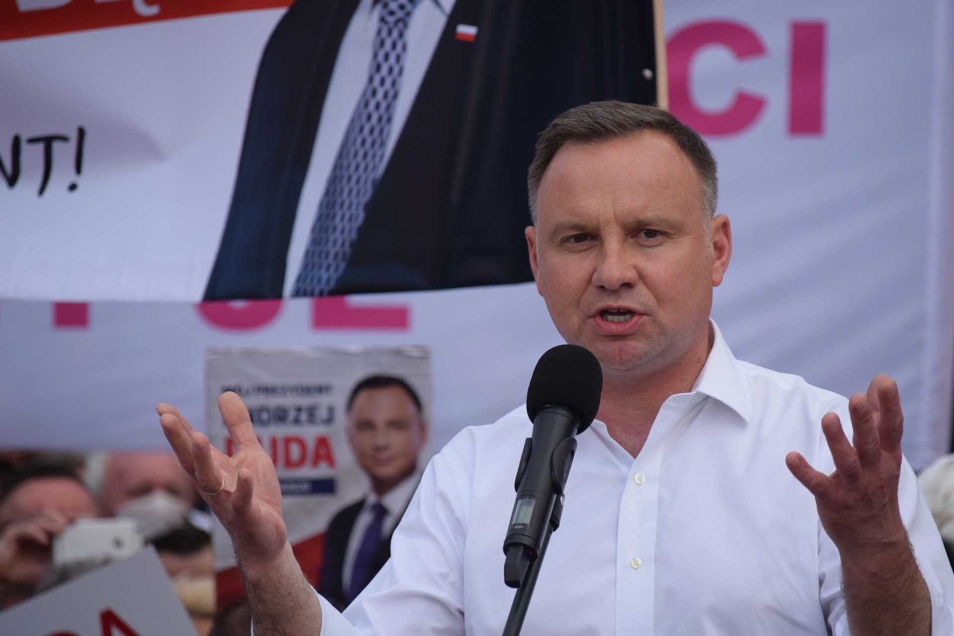 IBRiS Dla Onetu: Kto Zyskał, A Kto Stracił Zaufanie Polaków? IBRiS Dla Onetu: Kto Zyskał, A Kto Stracił Zaufanie Polaków?