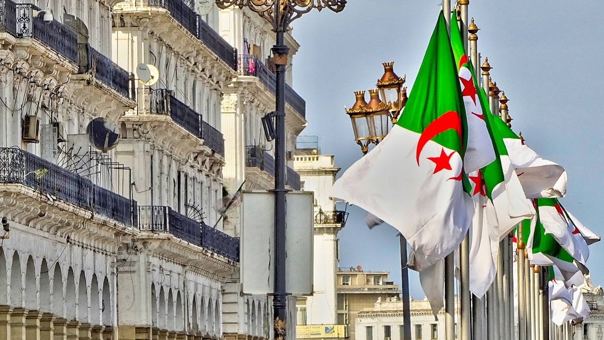 Impact De La Réforme De La Loi Sur Les Partis Politiques En Algérie : Le Point De Vue Du PT, FFS, RCD Et Jil Jadid Impact De La Réforme De La Loi Sur Les Partis Politiques En Algérie : Le Point De Vue Du PT, FFS, RCD Et Jil Jadid