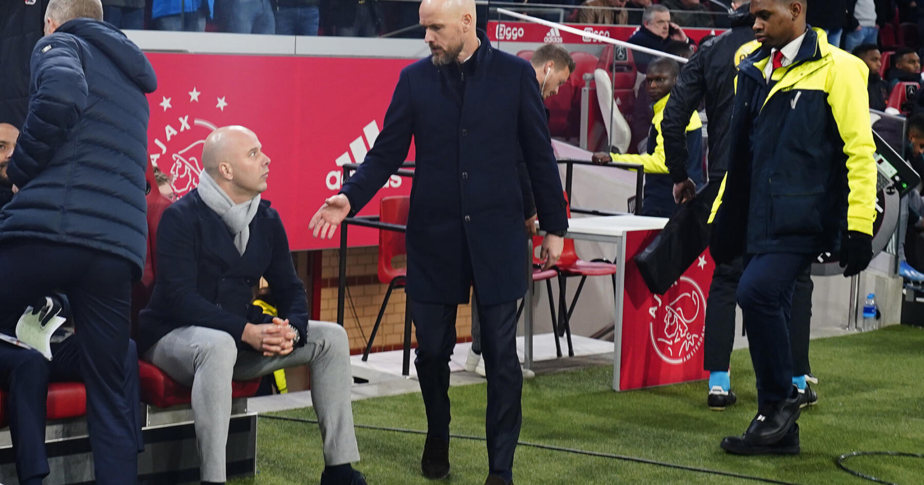 Is Arne Slot De Oplossing Voor Ajax? Een Kritische Blik Op De Kandidatuur Is Arne Slot De Oplossing Voor Ajax? Een Kritische Blik Op De Kandidatuur