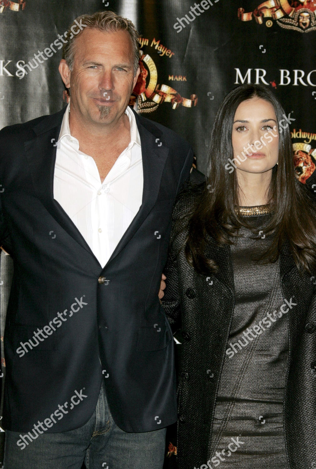 Is Kevin Costner Pursuing Demi Moore? An Insider's Perspective Is Kevin Costner Pursuing Demi Moore? An Insider's Perspective