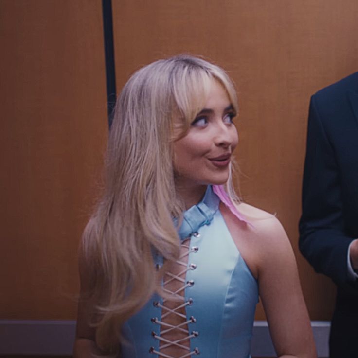 Is Sabrina Carpenter Coming To Fortnite Soon? A Look At The Possibilities Is Sabrina Carpenter Coming To Fortnite Soon? A Look At The Possibilities