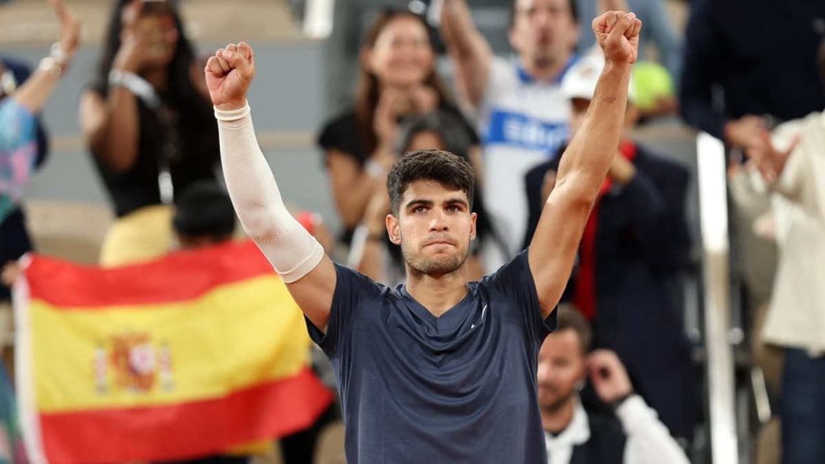 Italian Open: Alcaraz Triumphs Over Sinner Italian Open: Alcaraz Triumphs Over Sinner