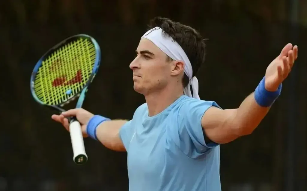 Italian Open: Chinese Tennis Star's Quarterfinal Berth Italian Open: Chinese Tennis Star's Quarterfinal Berth