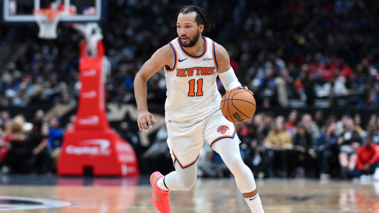 Jalen Brunson's Return: Expected To Play Sunday After Ankle Injury Jalen Brunson's Return: Expected To Play Sunday After Ankle Injury