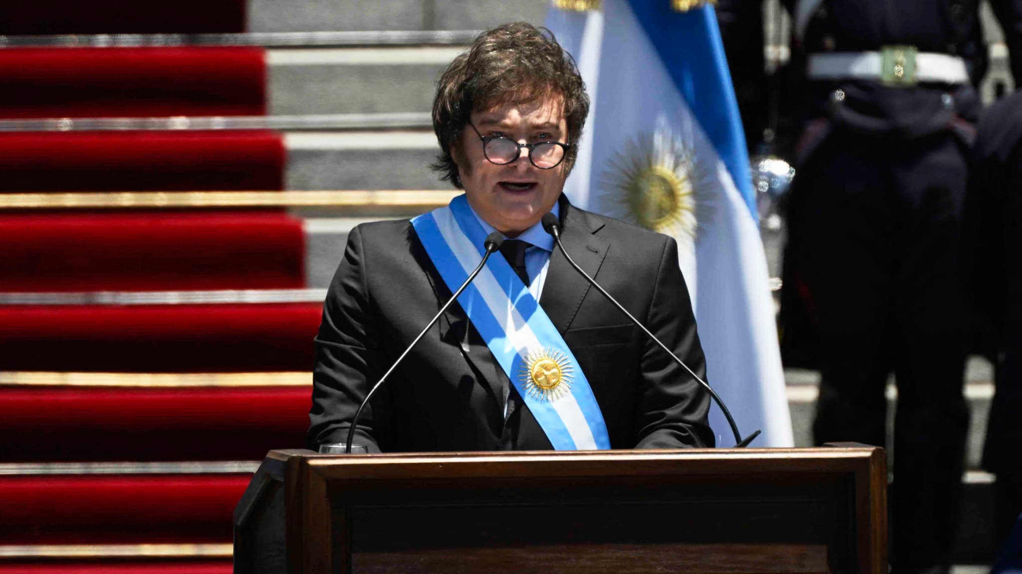 Javier Milei's Initiative: Bringing Free Market Principles To Argentine Schools Through The Tuttle Twins Javier Milei's Initiative: Bringing Free Market Principles To Argentine Schools Through The Tuttle Twins