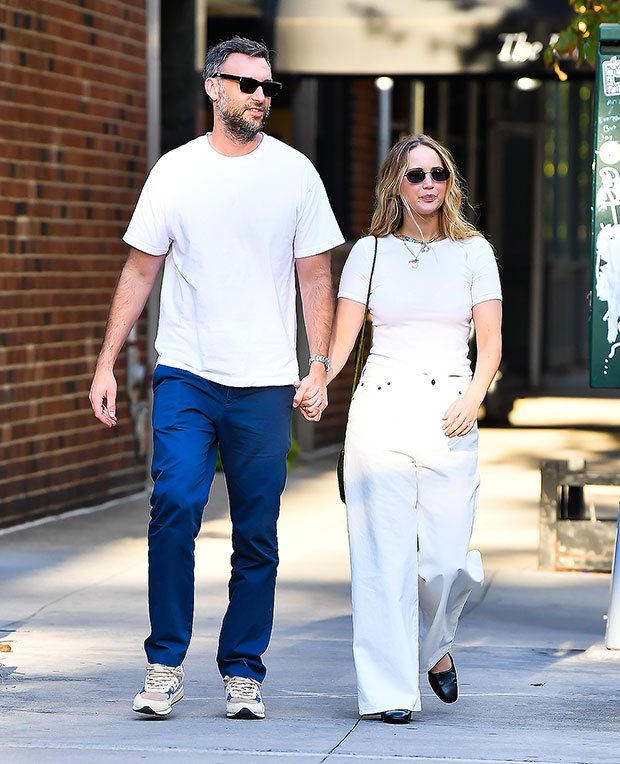 Jennifer Lawrence And Cooke Maroney Spotted Out After Second Child's Arrival Jennifer Lawrence And Cooke Maroney Spotted Out After Second Child's Arrival