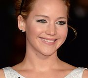 Jennifer Lawrence Pagimdė Antrą Vaiką: Filmo „Bado Žaidynės“ Žvaigždės Naujienos Jennifer Lawrence Pagimdė Antrą Vaiką: Filmo „Bado Žaidynės“ Žvaigždės Naujienos