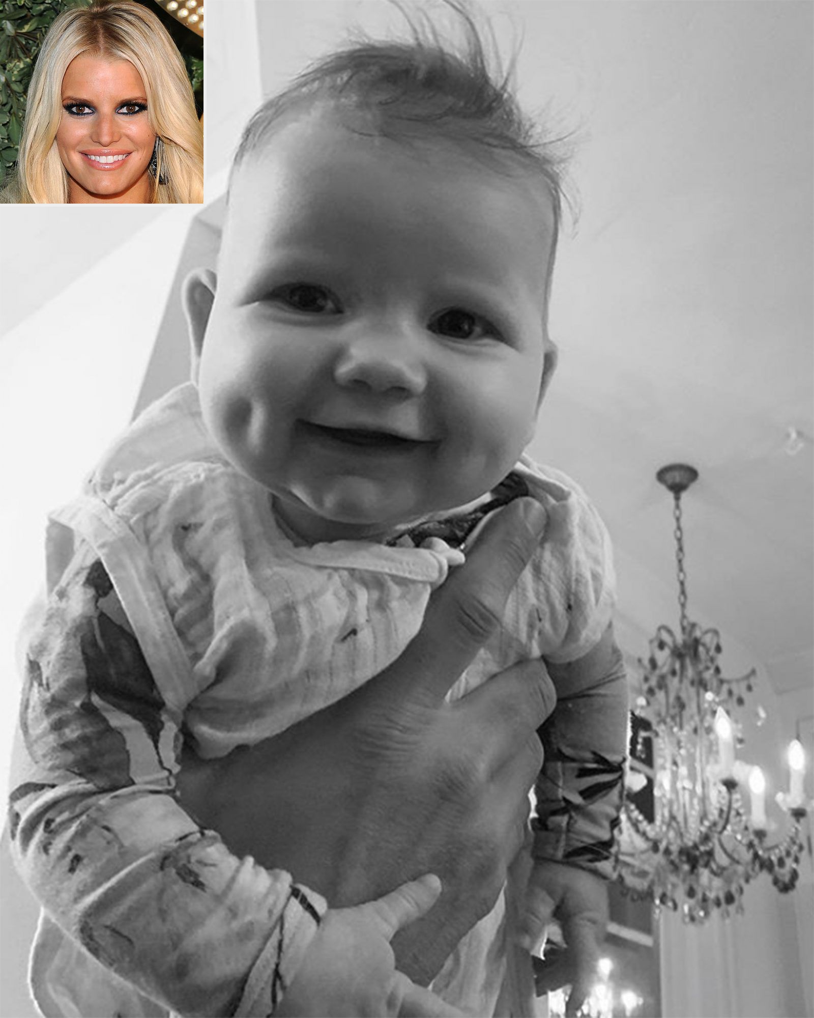Jessica Simpson's Daughter Birdie, 6, Matches Mom In Cute Yellow Swimsuits Jessica Simpson's Daughter Birdie, 6, Matches Mom In Cute Yellow Swimsuits