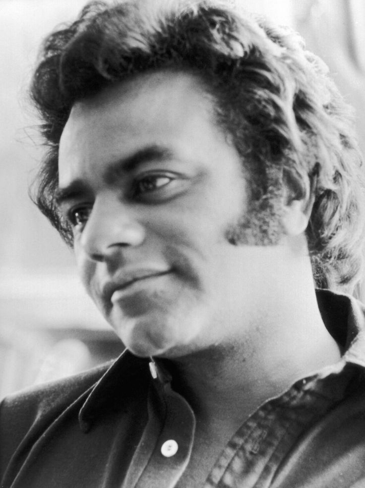 Johnny Mathis Retires From Touring At 89 Due To Memory Issues Johnny Mathis Retires From Touring At 89 Due To Memory Issues