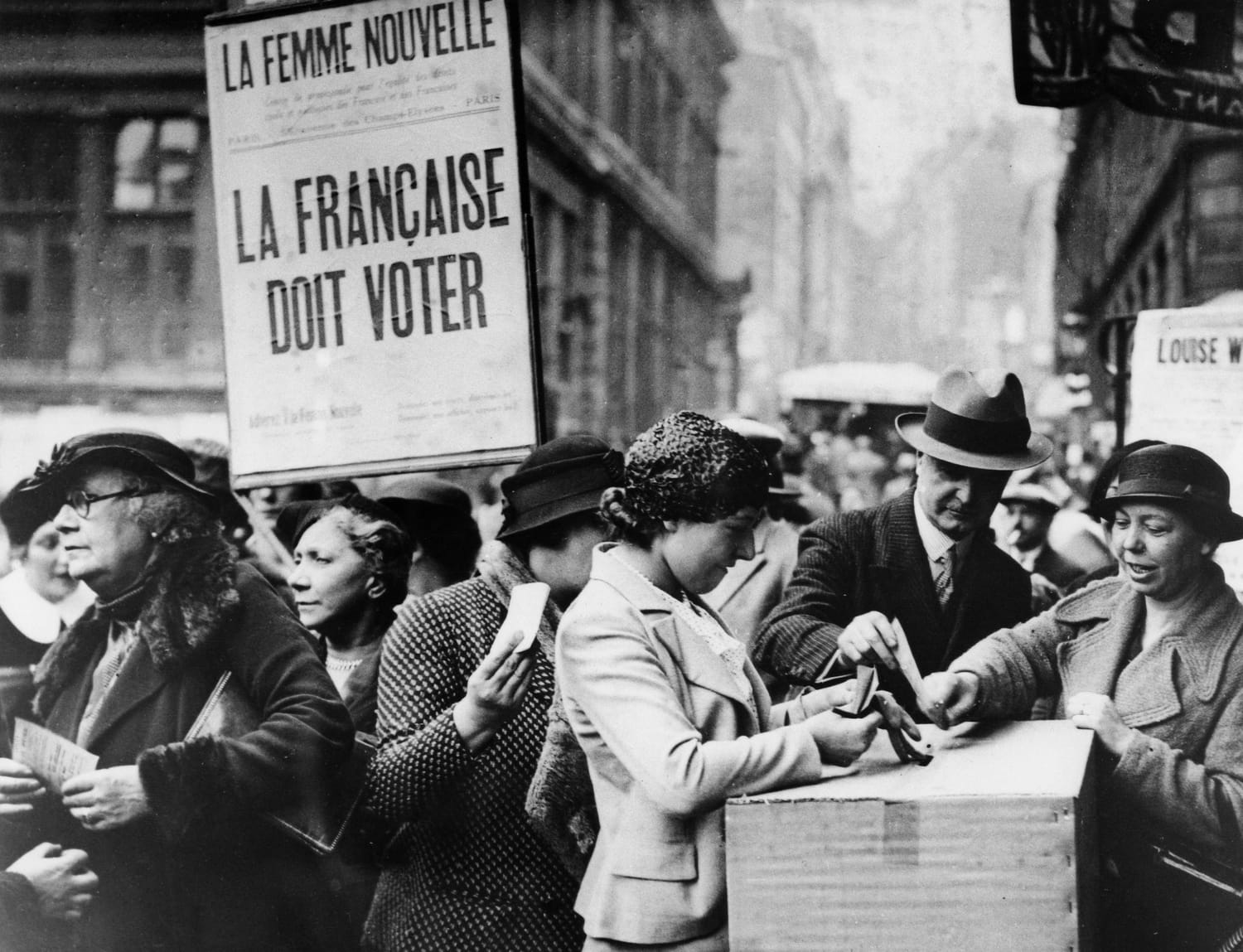 Journées Internationales Des Droits Des Femmes À Biarritz : Parcours De Femmes Journées Internationales Des Droits Des Femmes À Biarritz : Parcours De Femmes