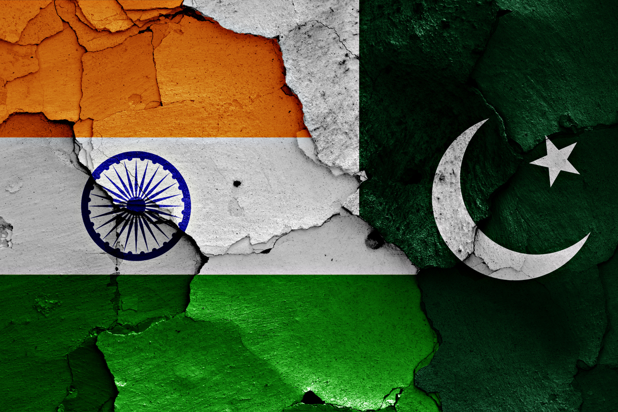 Kashmir And The India-Pakistan Dispute: Understanding The Roots Of Conflict And The Potential For War Kashmir And The India-Pakistan Dispute: Understanding The Roots Of Conflict And The Potential For War