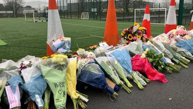 Kendal Tragedy: Manchester United Honors Poppy Atkinson, 10 Kendal Tragedy: Manchester United Honors Poppy Atkinson, 10