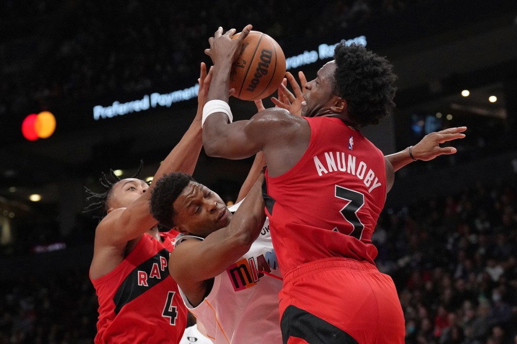 Knicks Derrotan A 76ers; Anunoby Lidera Con 27 Puntos Knicks Derrotan A 76ers; Anunoby Lidera Con 27 Puntos