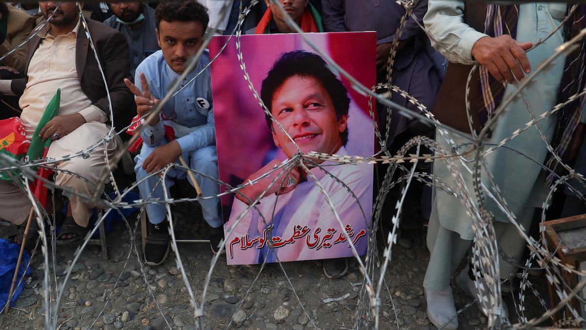 کراچی پولیس چیف کا ارمغان کیس میں نااہلی کا اعتراف کراچی پولیس چیف کا ارمغان کیس میں نااہلی کا اعتراف