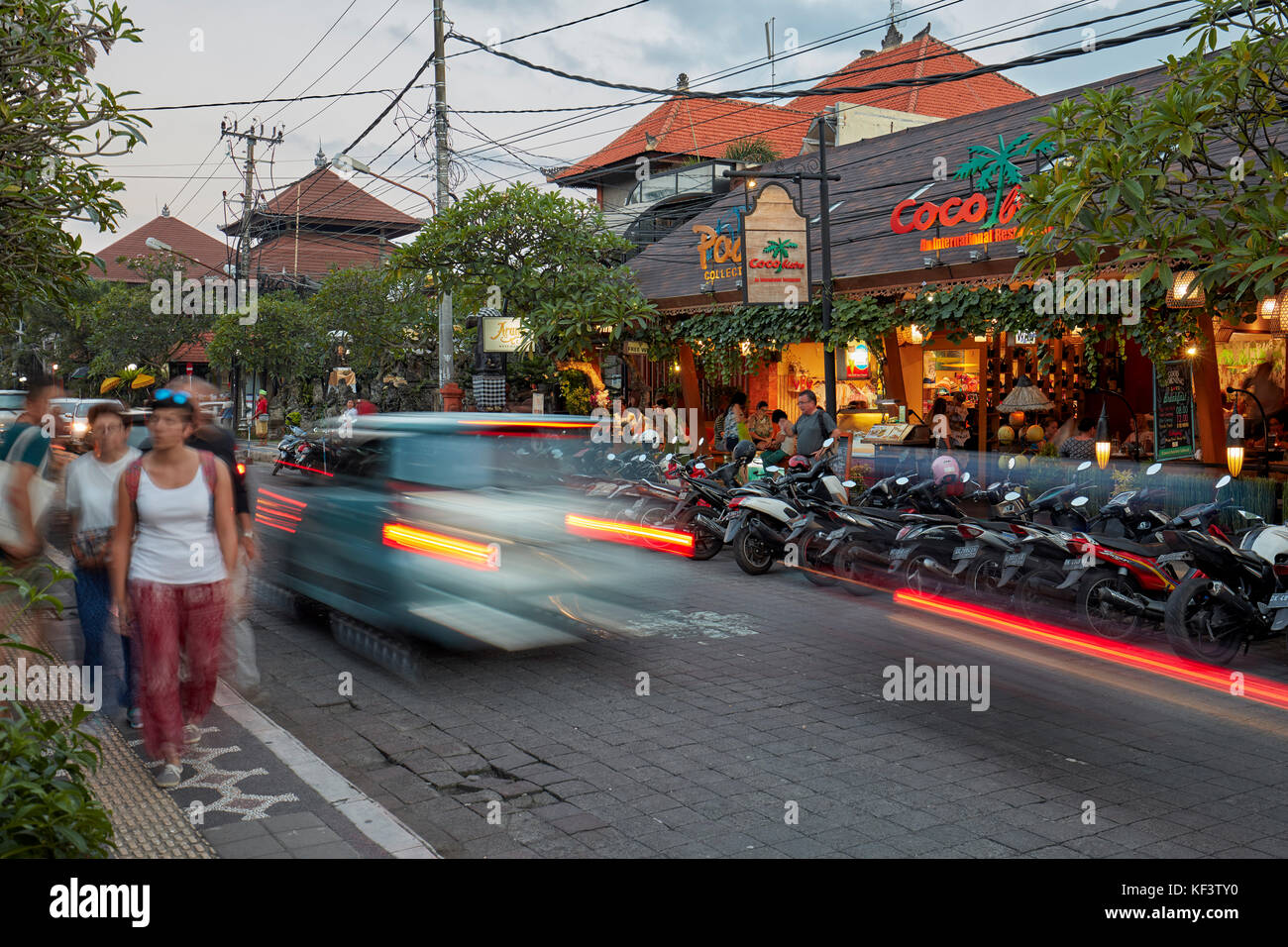 Krisis Infrastruktur Jalan Raya Bali: Pernyataan Surya Paloh Krisis Infrastruktur Jalan Raya Bali: Pernyataan Surya Paloh