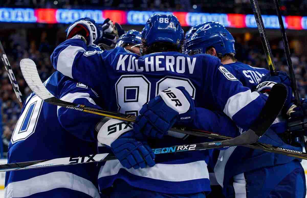 Kucherov's Brilliance Leads Lightning To 4-1 Victory Over Oilers Kucherov's Brilliance Leads Lightning To 4-1 Victory Over Oilers