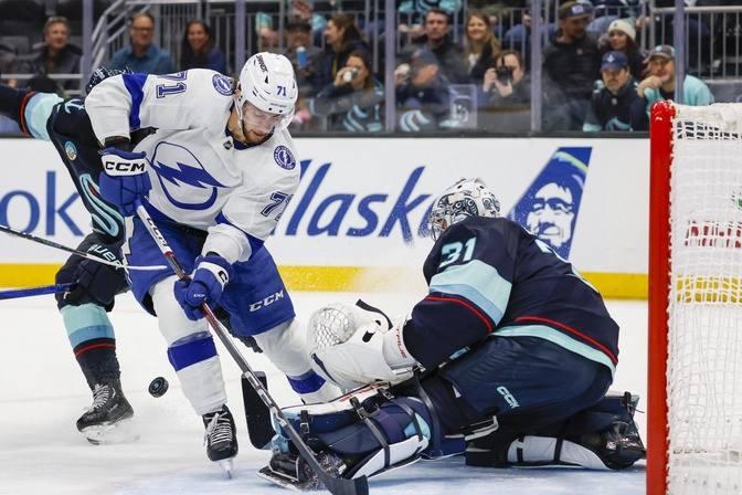 Kucherov's Performance Propels Lightning To 4-1 Win Over Oilers Kucherov's Performance Propels Lightning To 4-1 Win Over Oilers