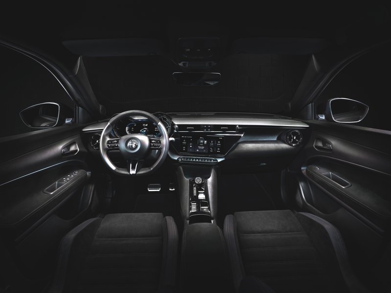 L'Alfa Romeo Junior 1.2 Turbo Speciale Selon Le Matin Auto : Performances Et Sensations L'Alfa Romeo Junior 1.2 Turbo Speciale Selon Le Matin Auto : Performances Et Sensations