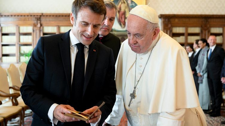 L'entrevue Trump-Macron Au Vatican: Analyse D'une Rencontre Diplomatique L'entrevue Trump-Macron Au Vatican: Analyse D'une Rencontre Diplomatique
