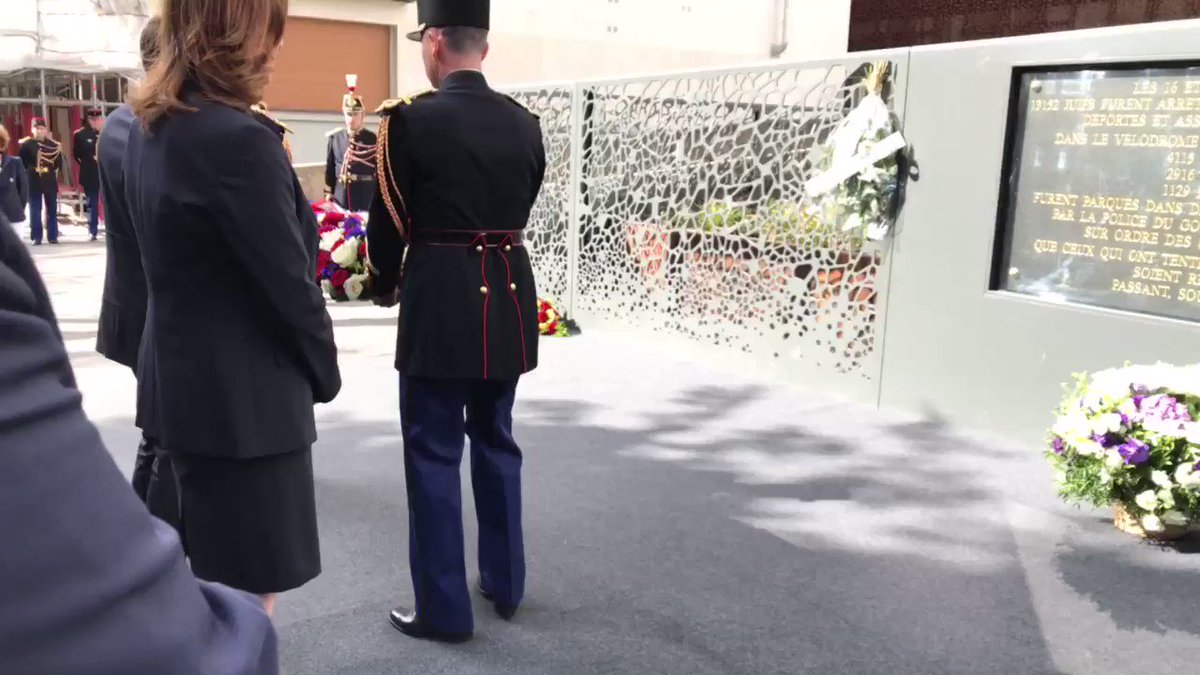 La Rencontre Émouvante D'Emmanuel Macron Avec Des Victimes De L'armée Israélienne La Rencontre Émouvante D'Emmanuel Macron Avec Des Victimes De L'armée Israélienne
