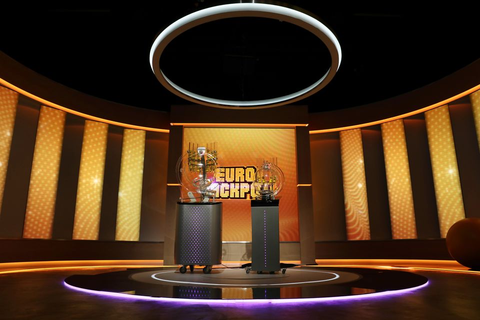 Lähes Puolen Miljoonan Euron Eurojackpot-voitot Jaettiin – Missä? Lähes Puolen Miljoonan Euron Eurojackpot-voitot Jaettiin – Missä?