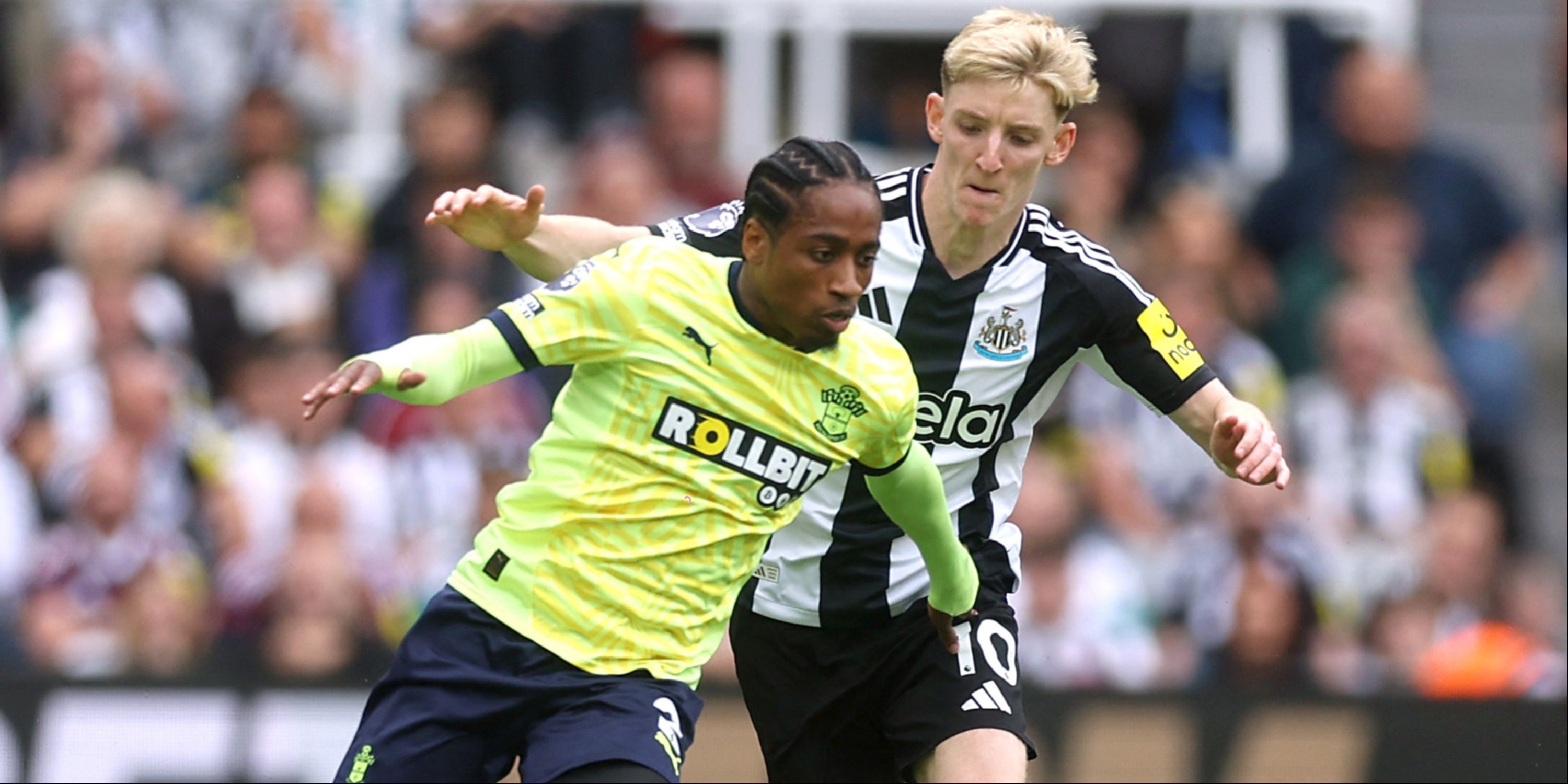 Leeds Eye Walker-Peters: Contact Made For Southampton Star Leeds Eye Walker-Peters: Contact Made For Southampton Star