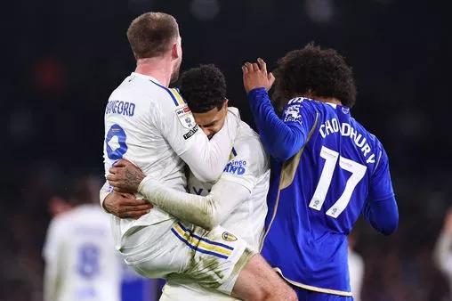 Leeds Reclaim Championship Top Spot Thanks To Tottenham Loanee Leeds Reclaim Championship Top Spot Thanks To Tottenham Loanee