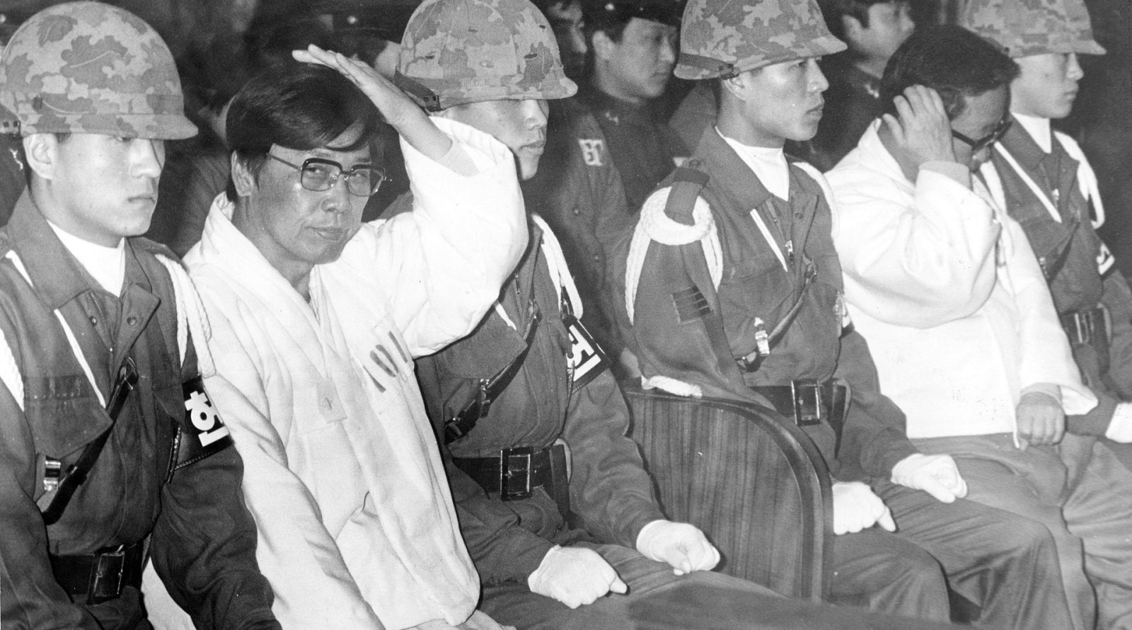 Lee's Acquittal Overturned: South Korean Top Court Ruling Impacts Presidential Hopes Lee's Acquittal Overturned: South Korean Top Court Ruling Impacts Presidential Hopes