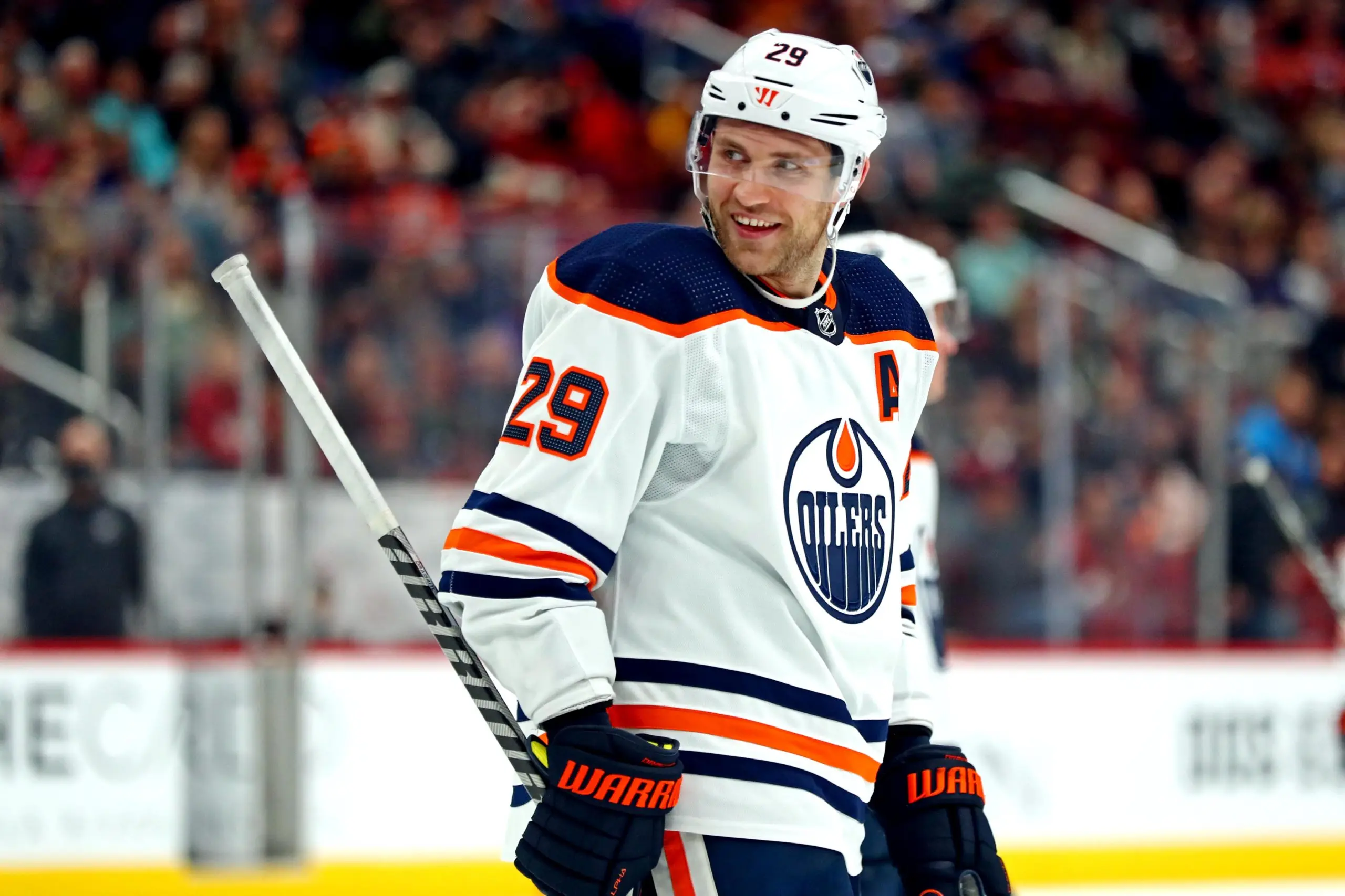 Leon Draisaitl's Century Of Points Powers Oilers Past Islanders Leon Draisaitl's Century Of Points Powers Oilers Past Islanders
