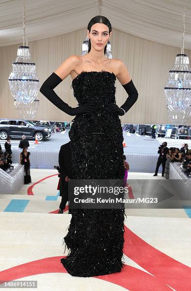 Leonardo DiCaprio's Met Gala Debut With Vittoria Ceretti: A First Look Leonardo DiCaprio's Met Gala Debut With Vittoria Ceretti: A First Look