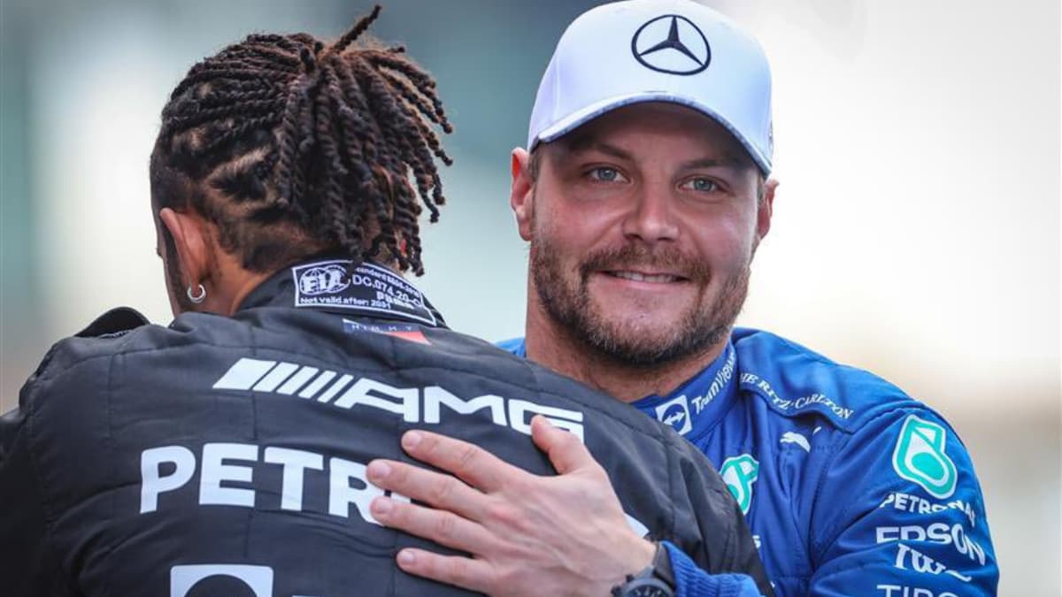 Lewis Hamilton And Former Teammate: A Heartwarming Moment In F1 Testing Lewis Hamilton And Former Teammate: A Heartwarming Moment In F1 Testing