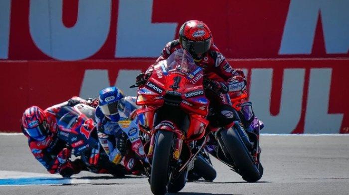Link Nonton Live Streaming Sprint Race MotoGP Inggris (20.00 WIB) Link Nonton Live Streaming Sprint Race MotoGP Inggris (20.00 WIB)